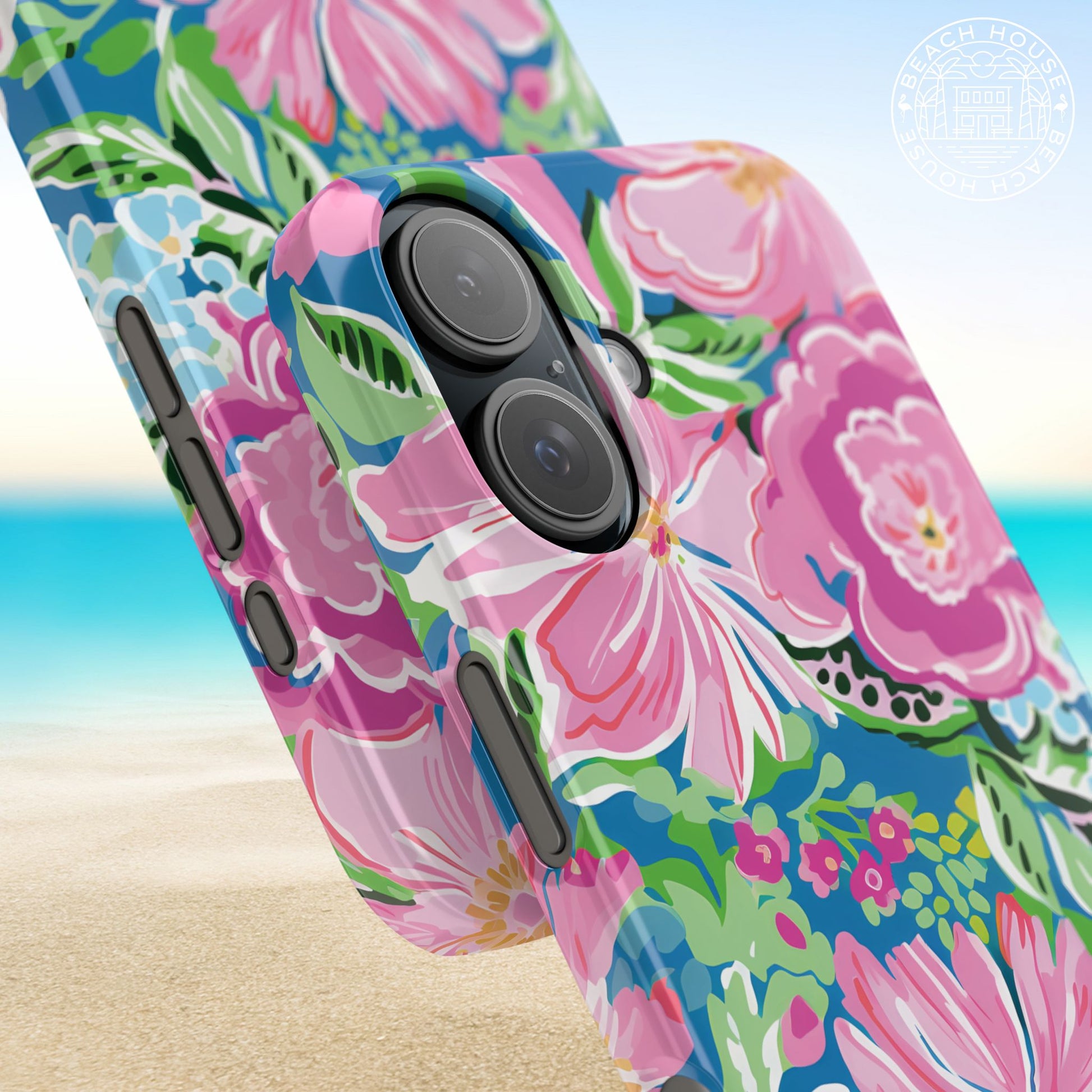 Close up view of details of the Madeira Slim Case for iPhone with a beach background