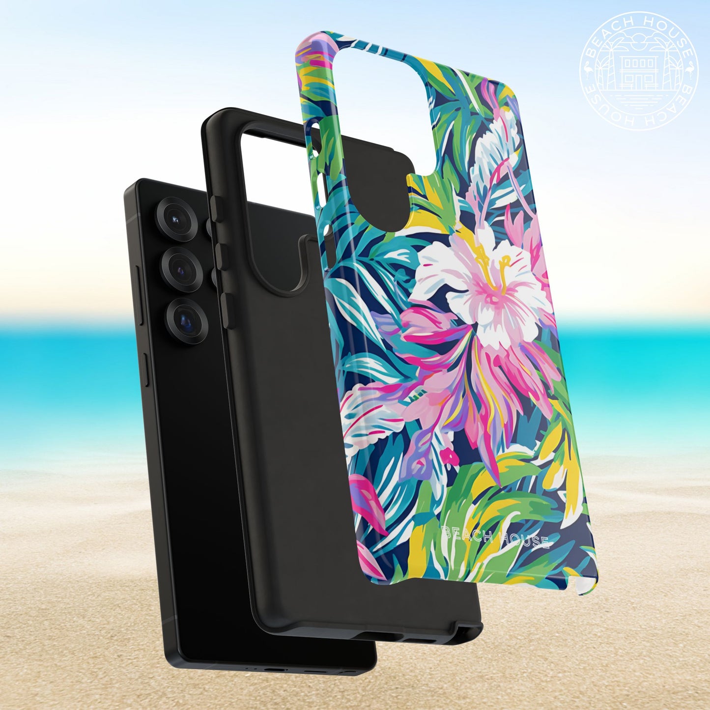 Protective layers of the Playa Hermosa Tough Case for Galaxy on a beach background